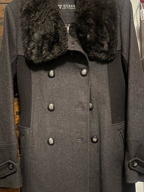 Guess Black Double-Breasted Pea Coat with Faux Fur Collar LIKE NEW Size Large